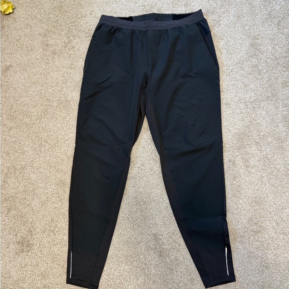 Men's Lululemon Surge Hybrid Jogger - Large